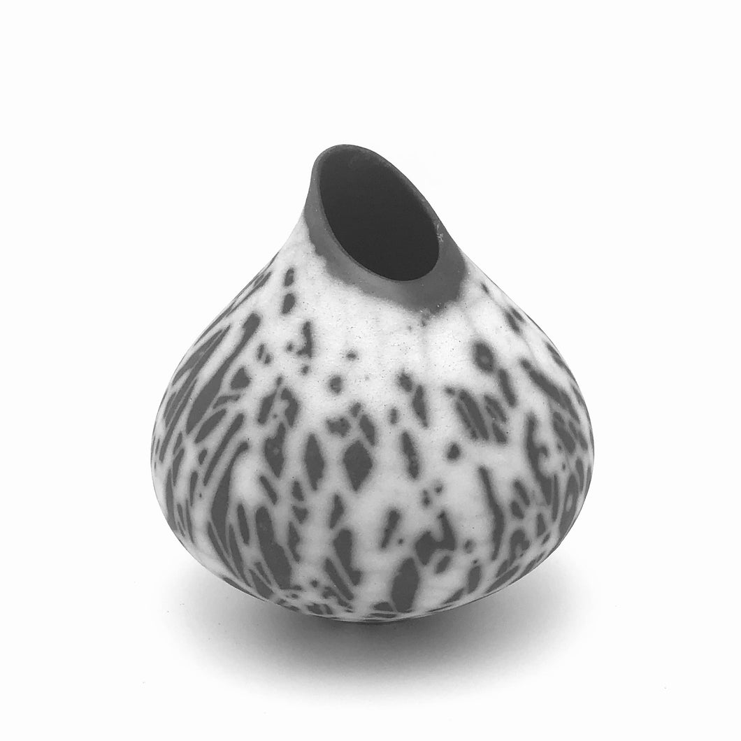 04/2023 - 29